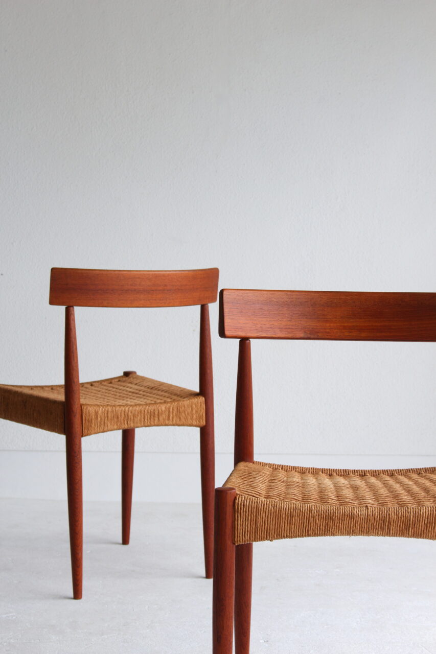 ARNE HOVMAND OLSEN / DINING CHAIR