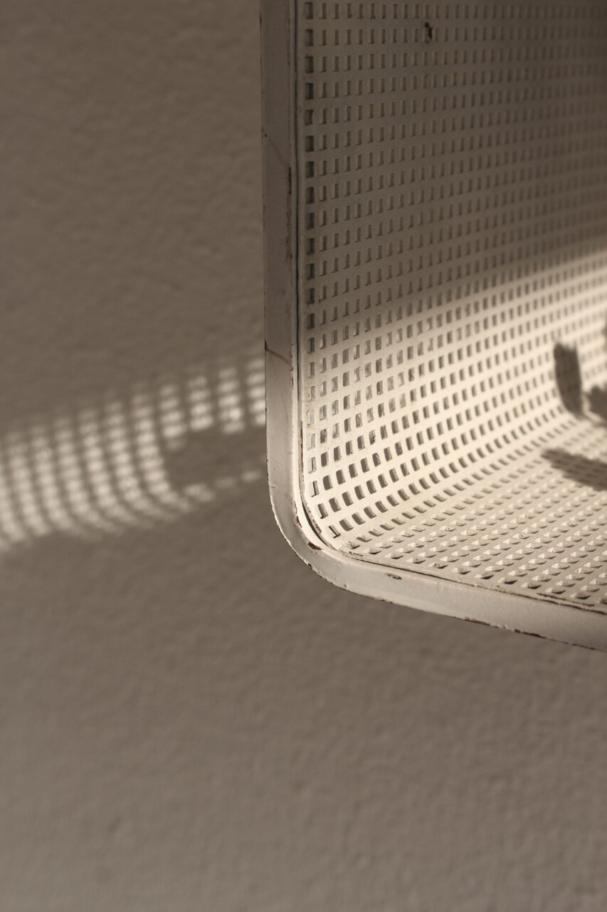 MATHIEU MATÉGOT / ‘DEDAL’ WALL SHELF (WHITE)