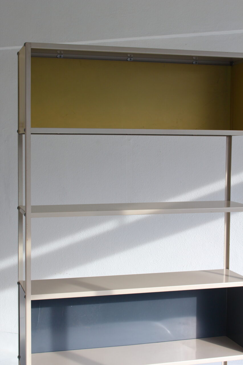 FRISO KRAMER / SHELVING UNIT