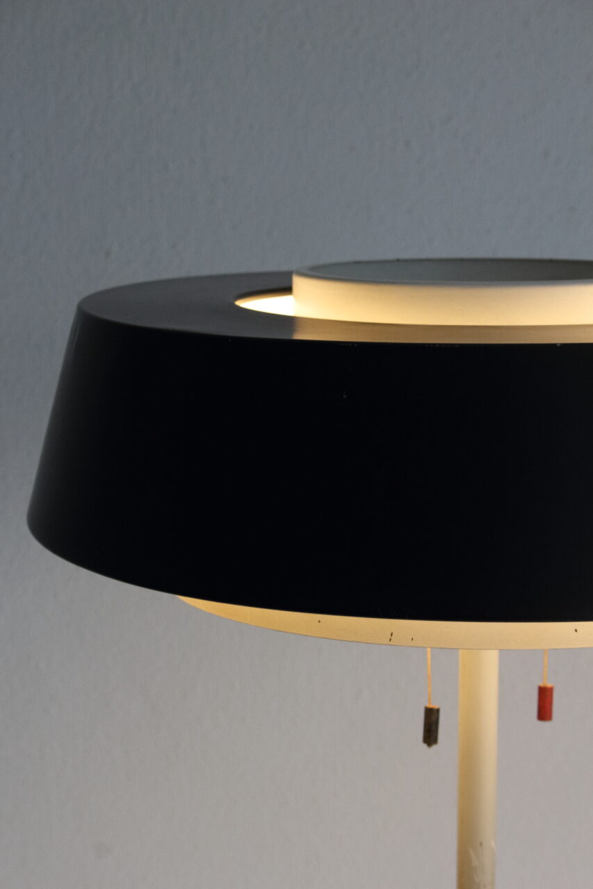NIEK HIEMSTRA / ST7128 FLOOR LAMP