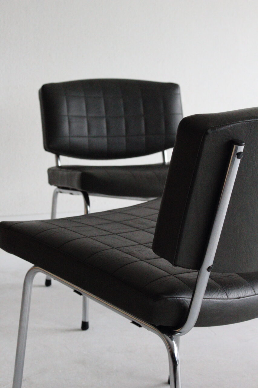PIERRE GUARICHE / CONSEIL CHAIR