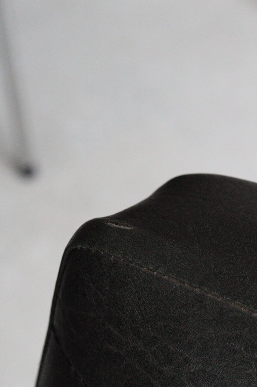 PIERRE GUARICHE / CONSEIL CHAIR