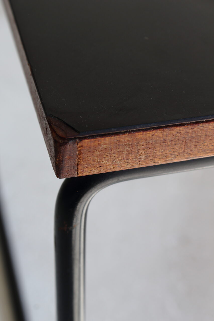 PIERRE GUARICHE / ‘VOLANTE’ TABLE