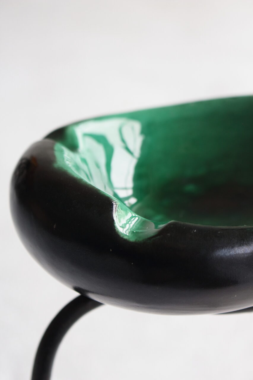 VINTAGE CERAMIC STANDING ASHTRAY