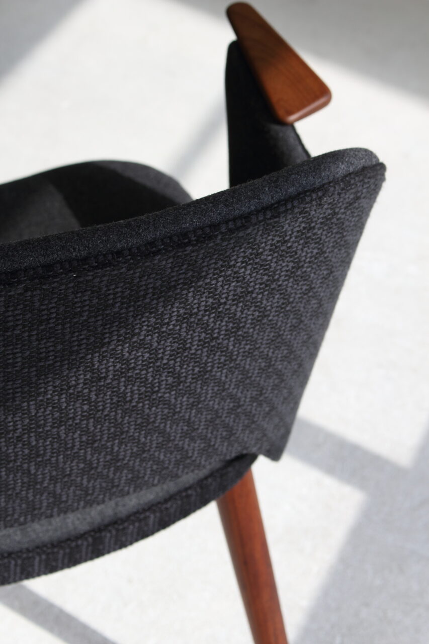 VINTAGE DANISH ARMCHAIR