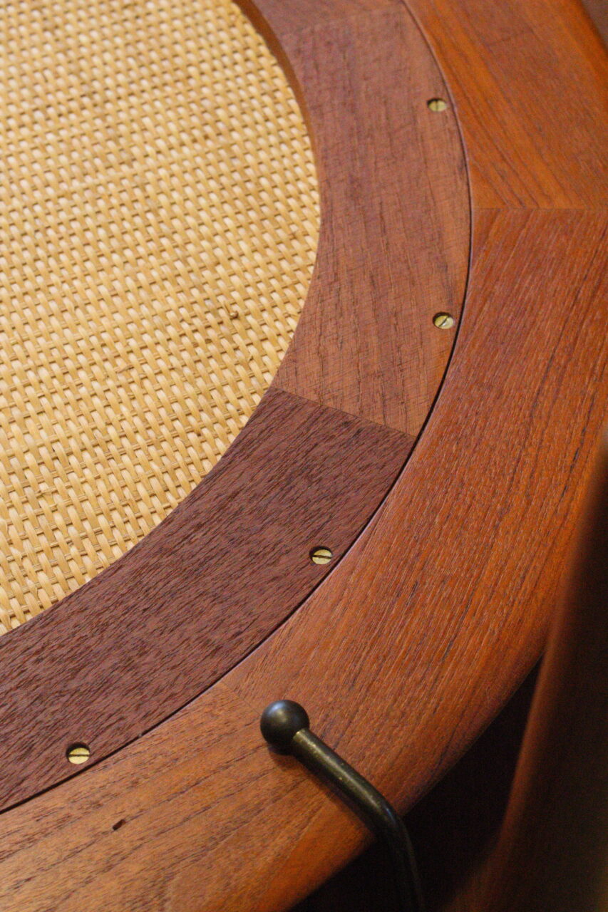 PETER HVIDT & ORLA MØLGAARD NIELSEN / ‘MINERVA’ FD515 TABLE