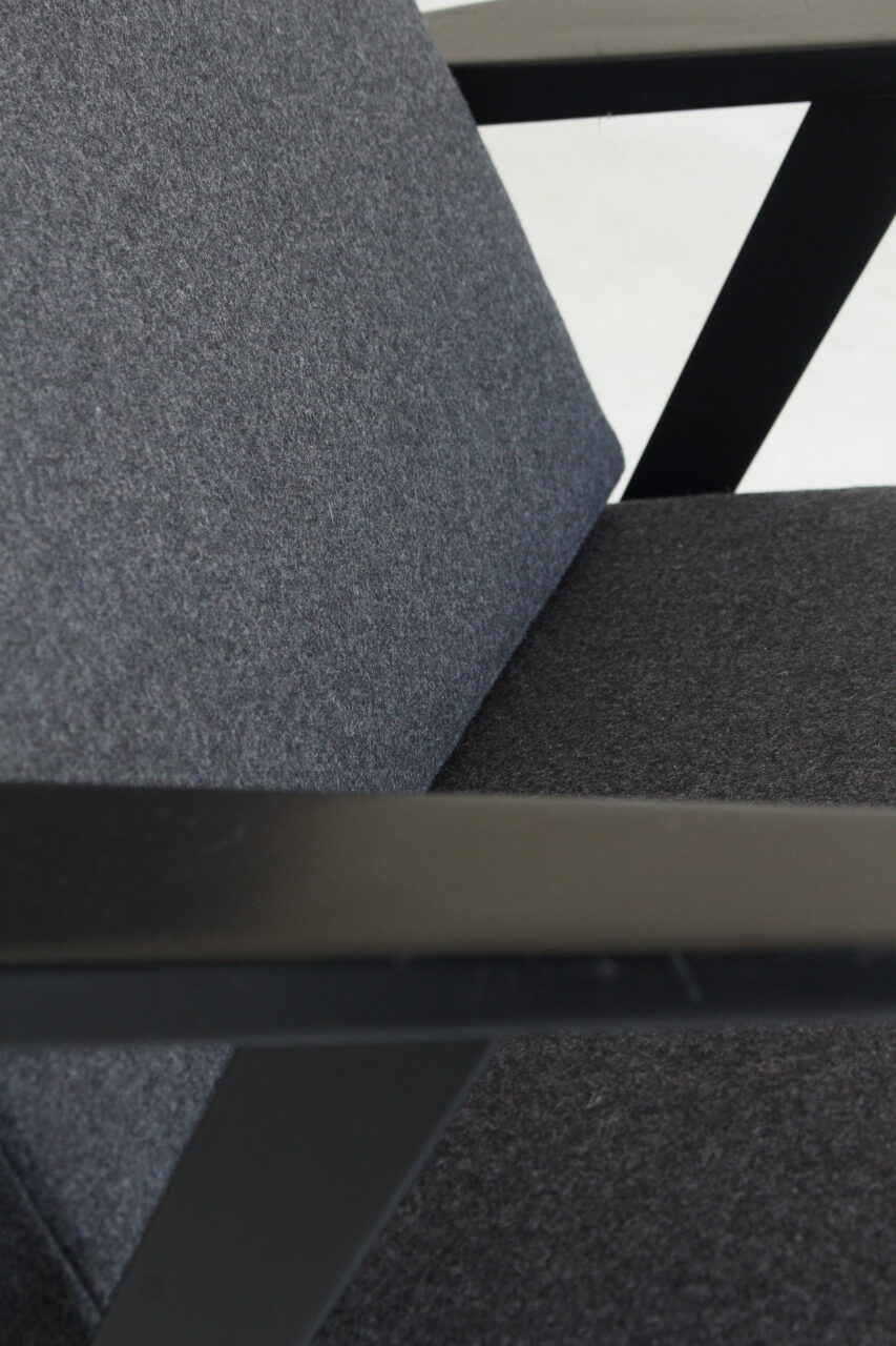 ROB PARRY / EASY CHAIR