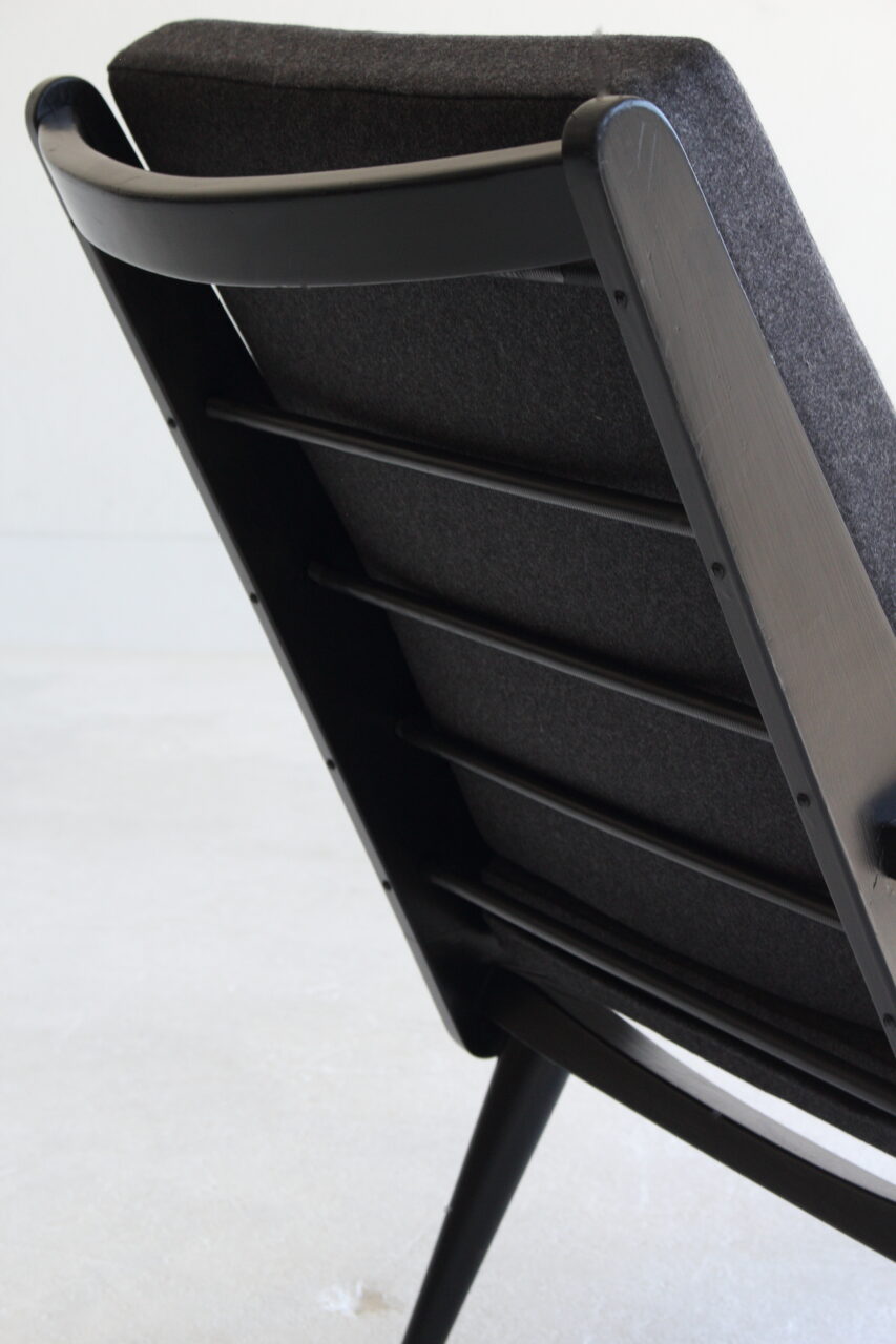 ROB PARRY / EASY CHAIR