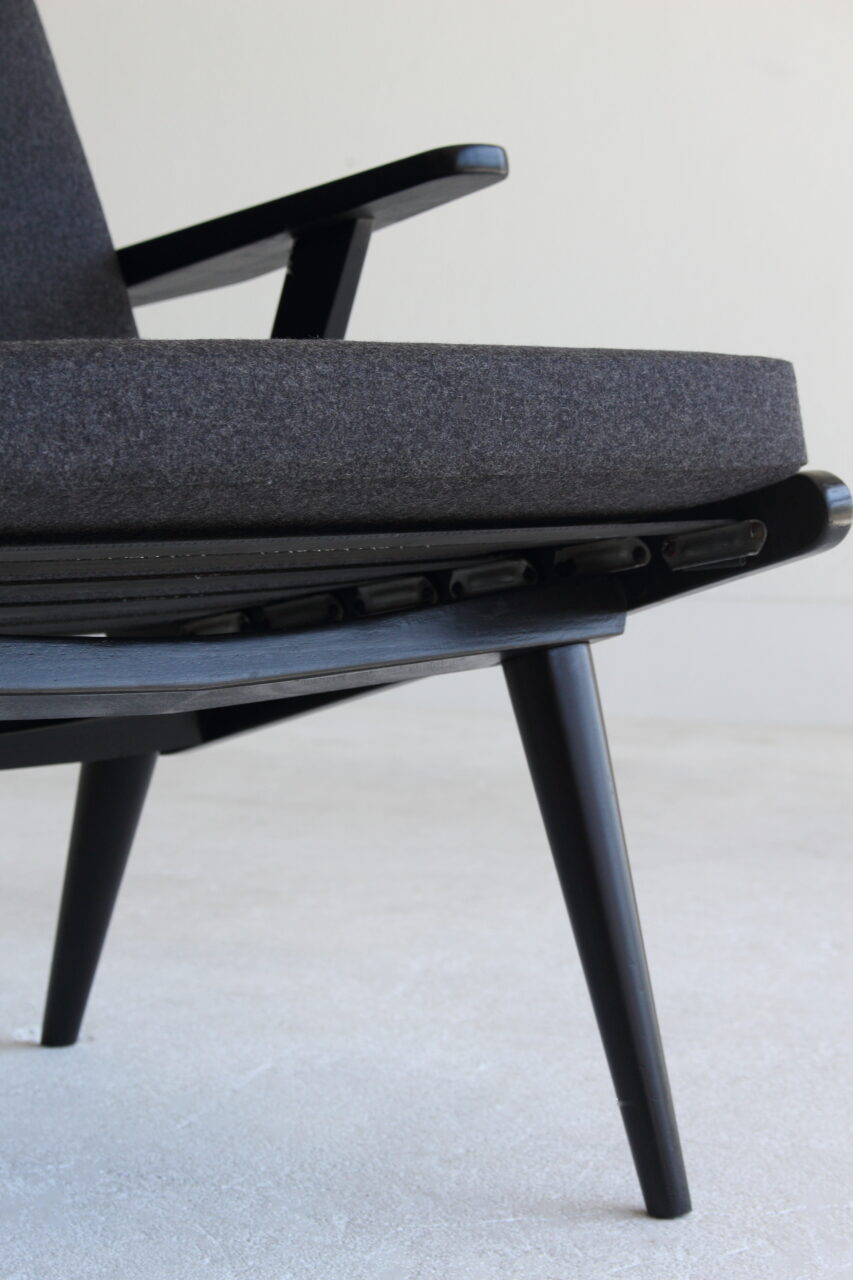 ROB PARRY / EASY CHAIR