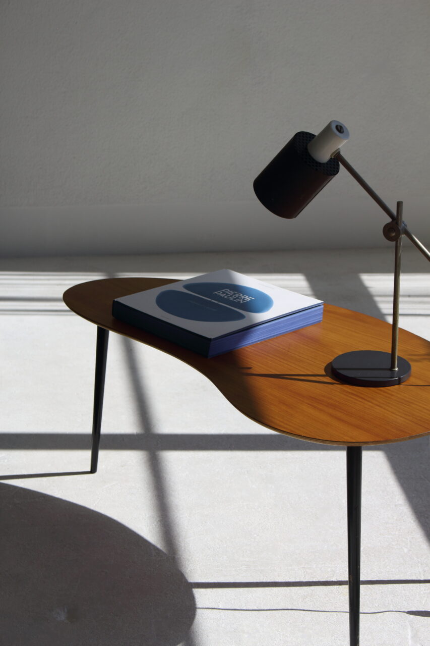 VINTAGE KIDNEY COFFEE TABLE