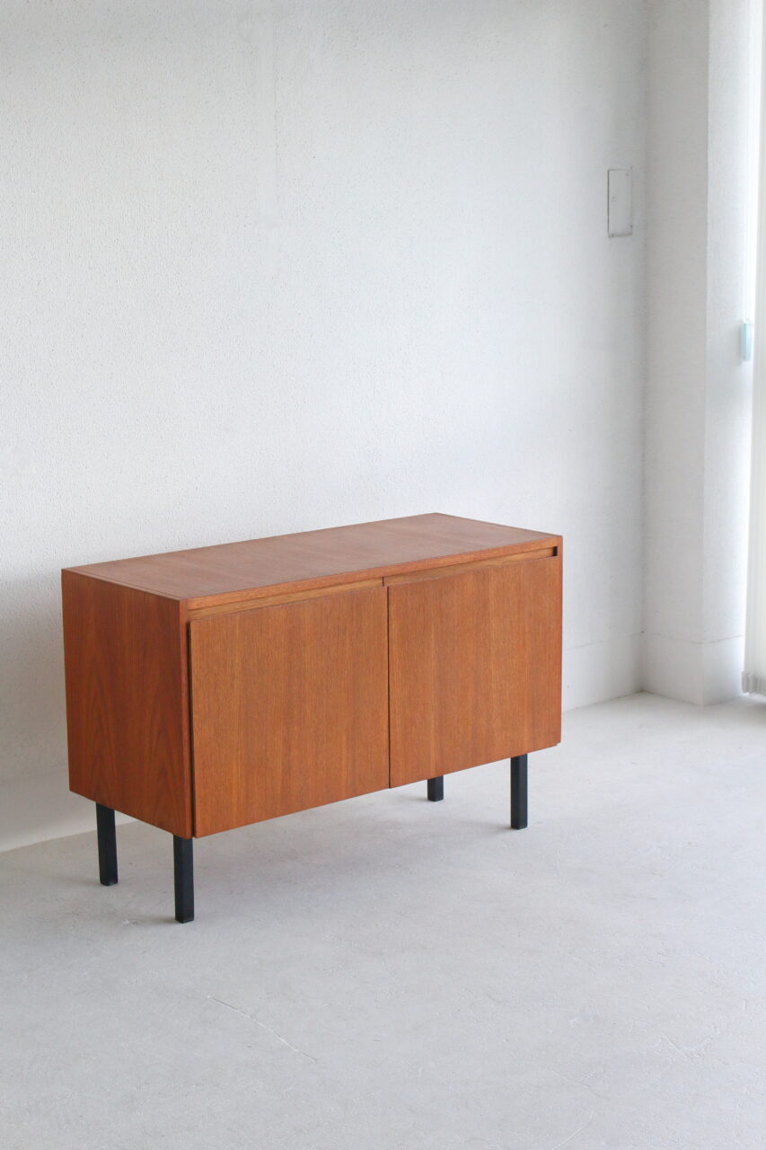 VINTAGE GERMAN SMALL SIDEBOARD