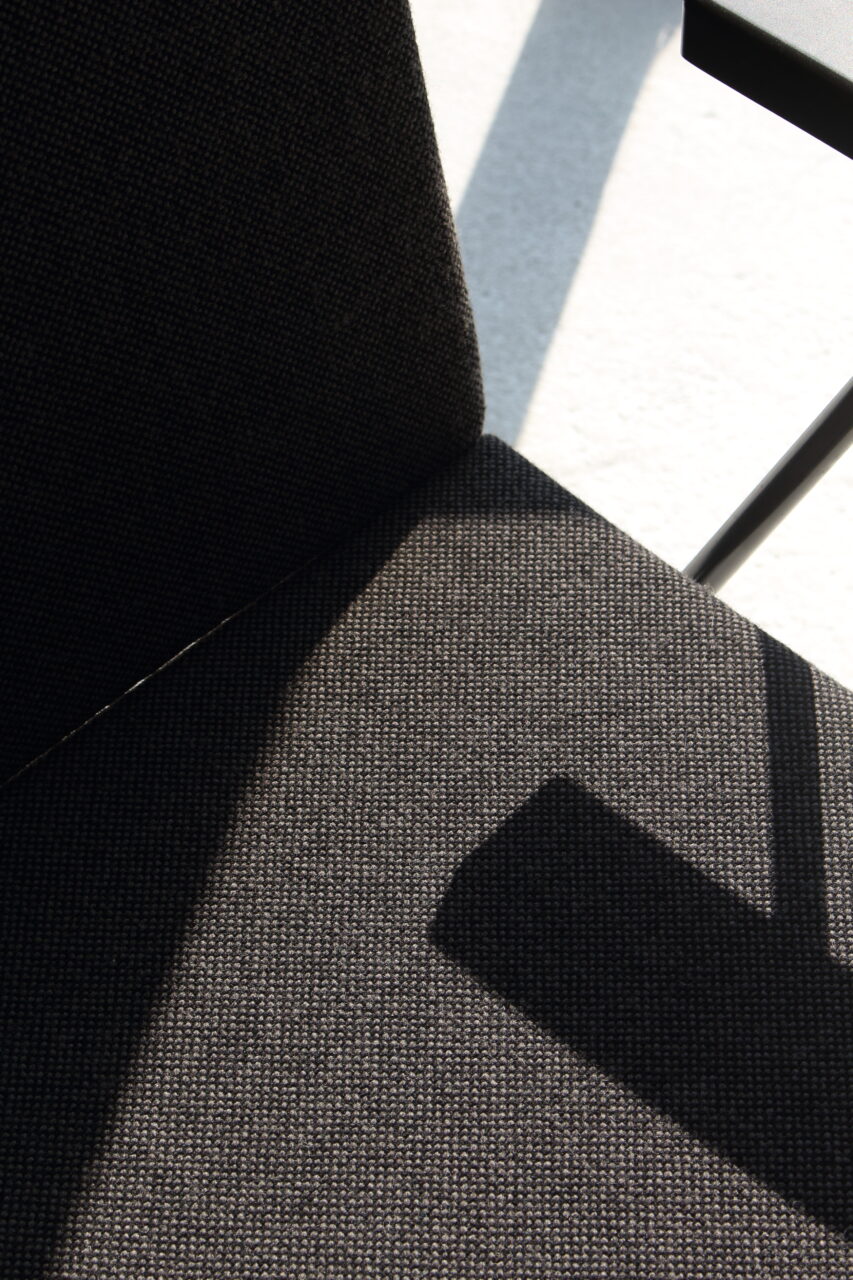 WIM RIETVELD / MODEL 1401 EASY CHAIR