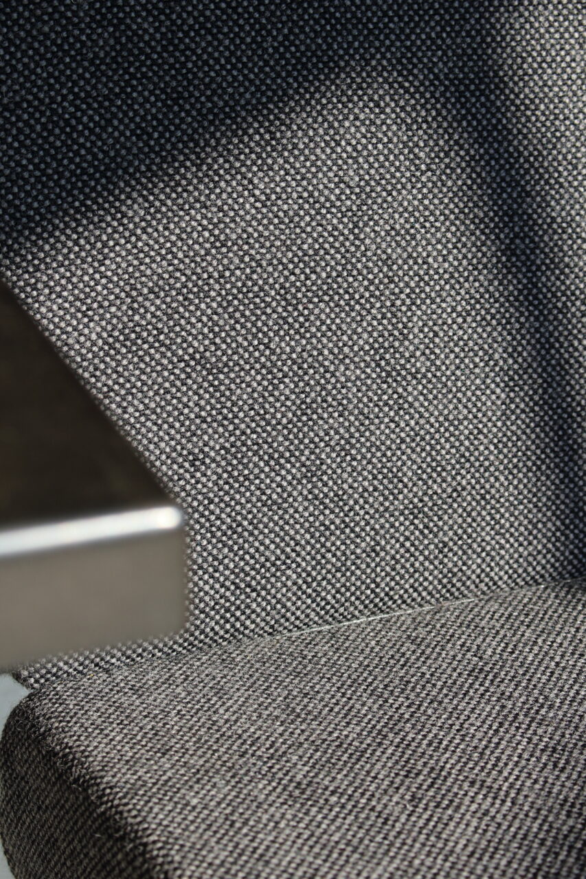 WIM RIETVELD / MODEL 1401 EASY CHAIR