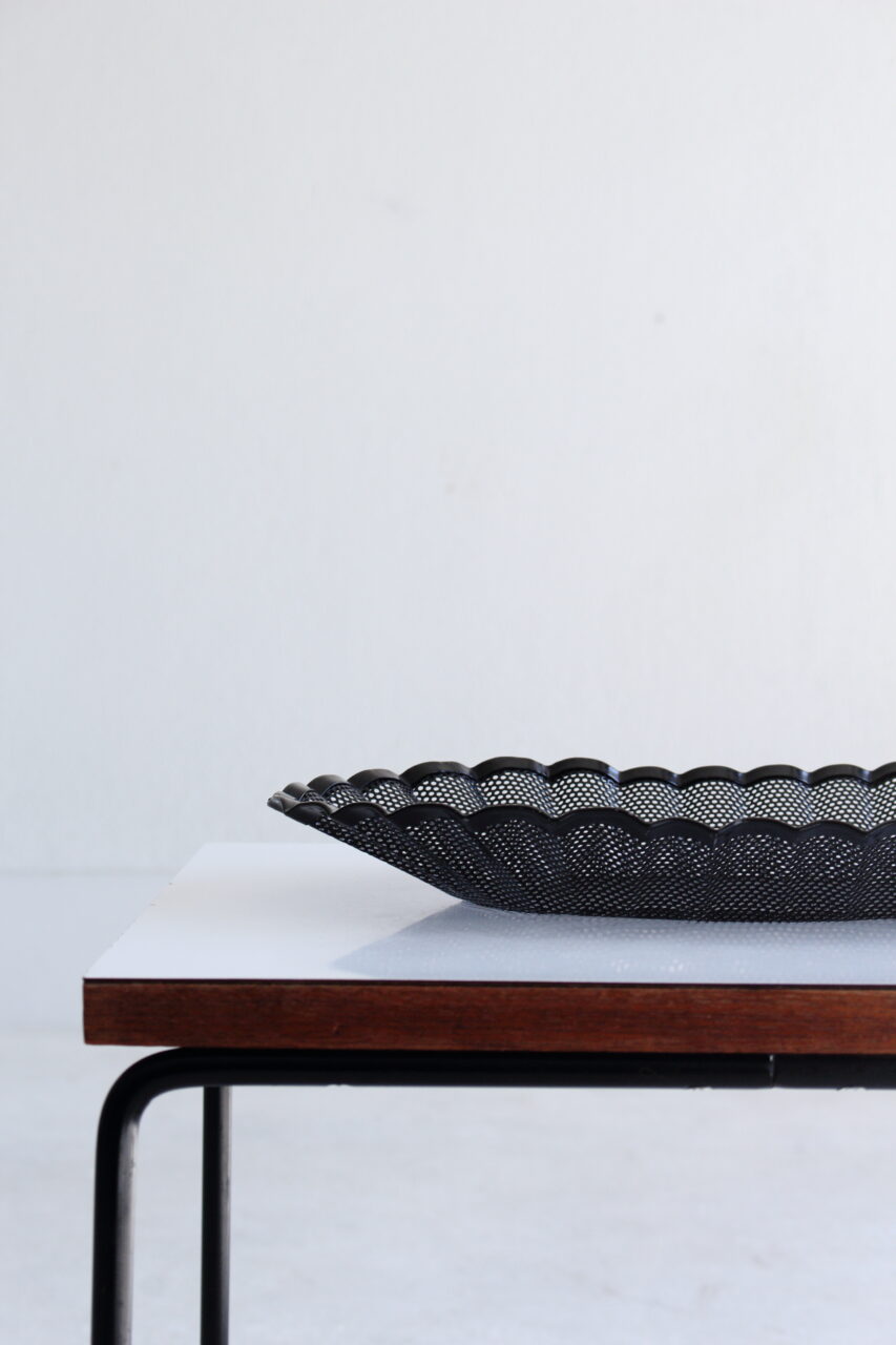 MATHIEU MATÉGOT / TRAY 