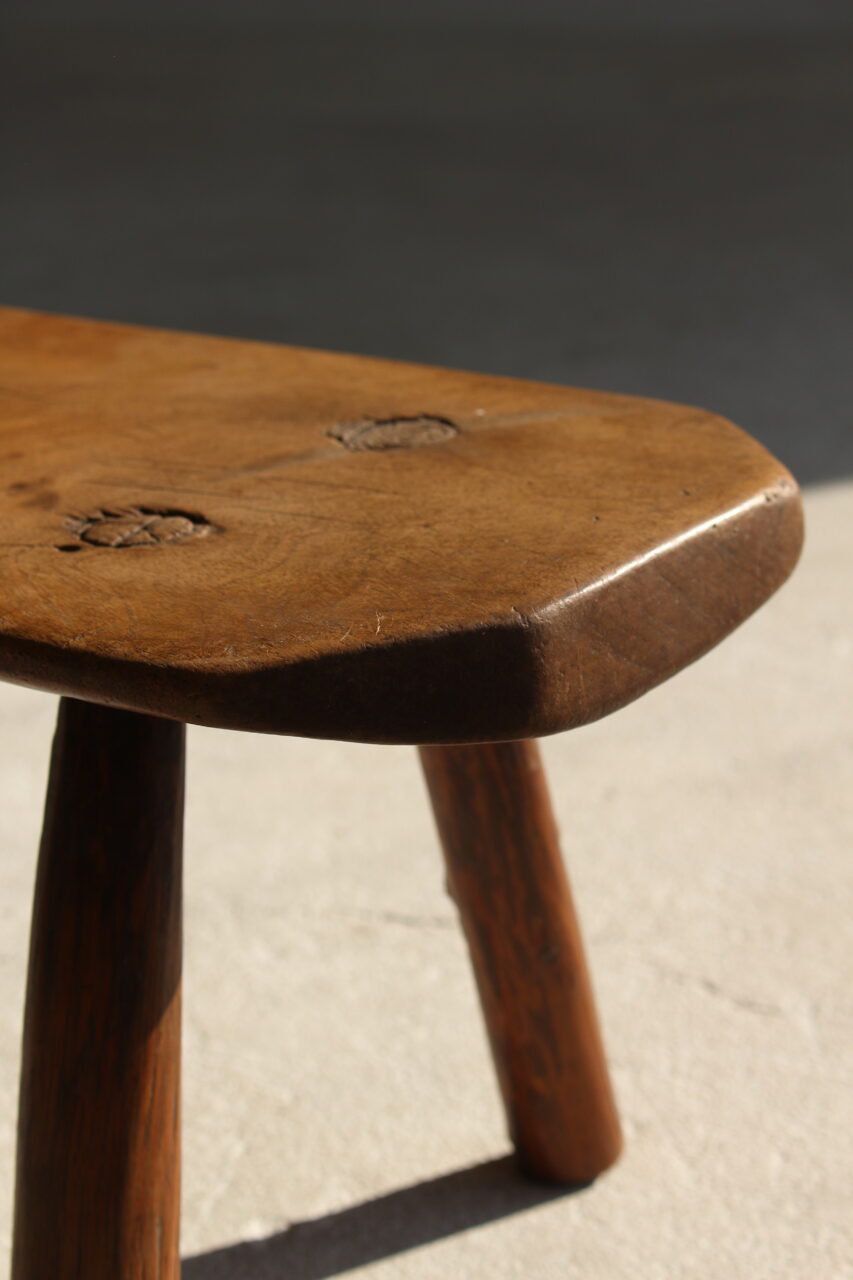 BELGIAN 1920s MILKING STOOL