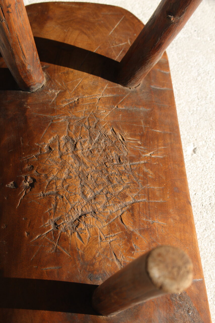 BELGIAN 1920s MILKING STOOL