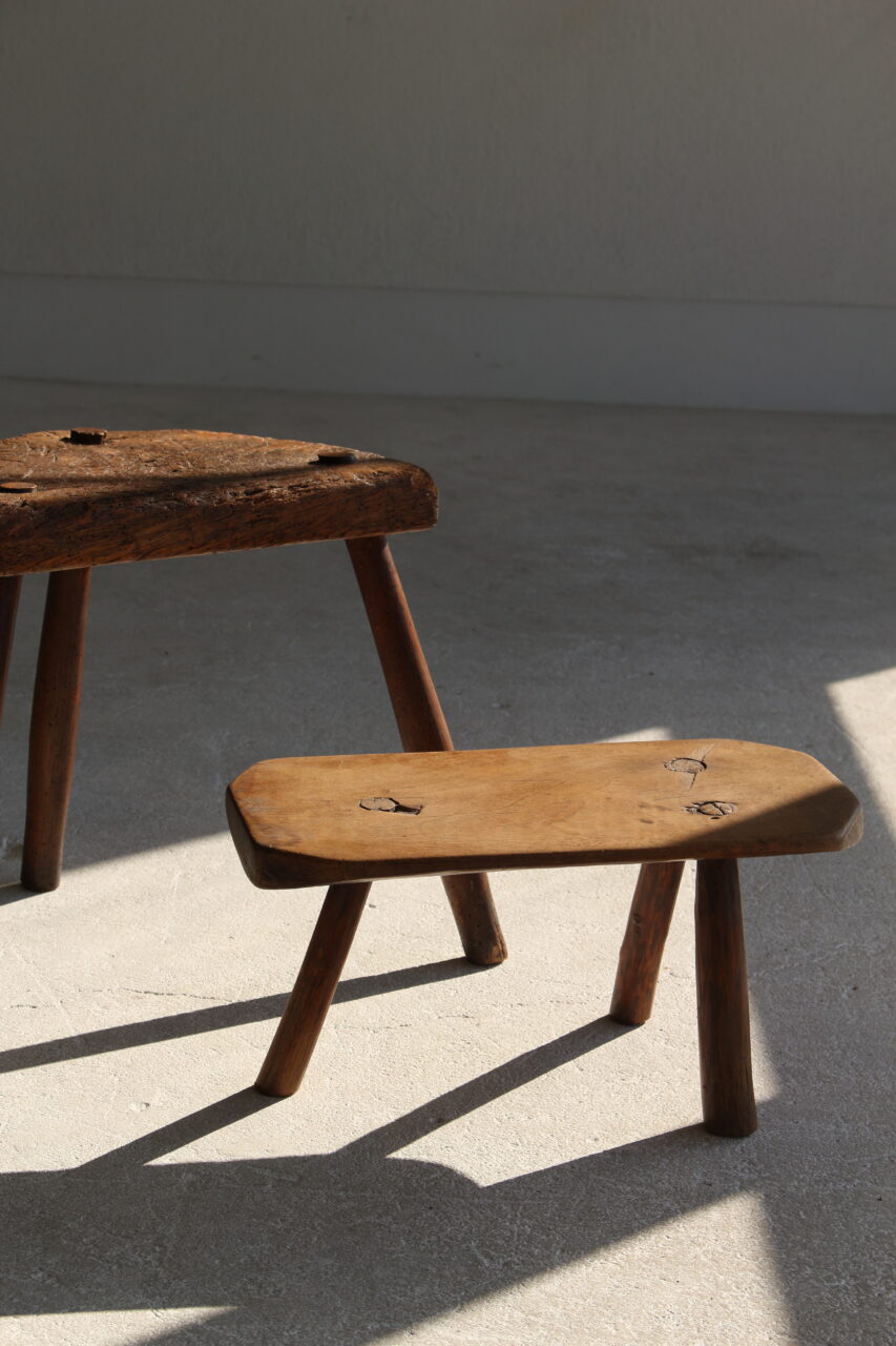 BELGIAN 1920s MILKING STOOL