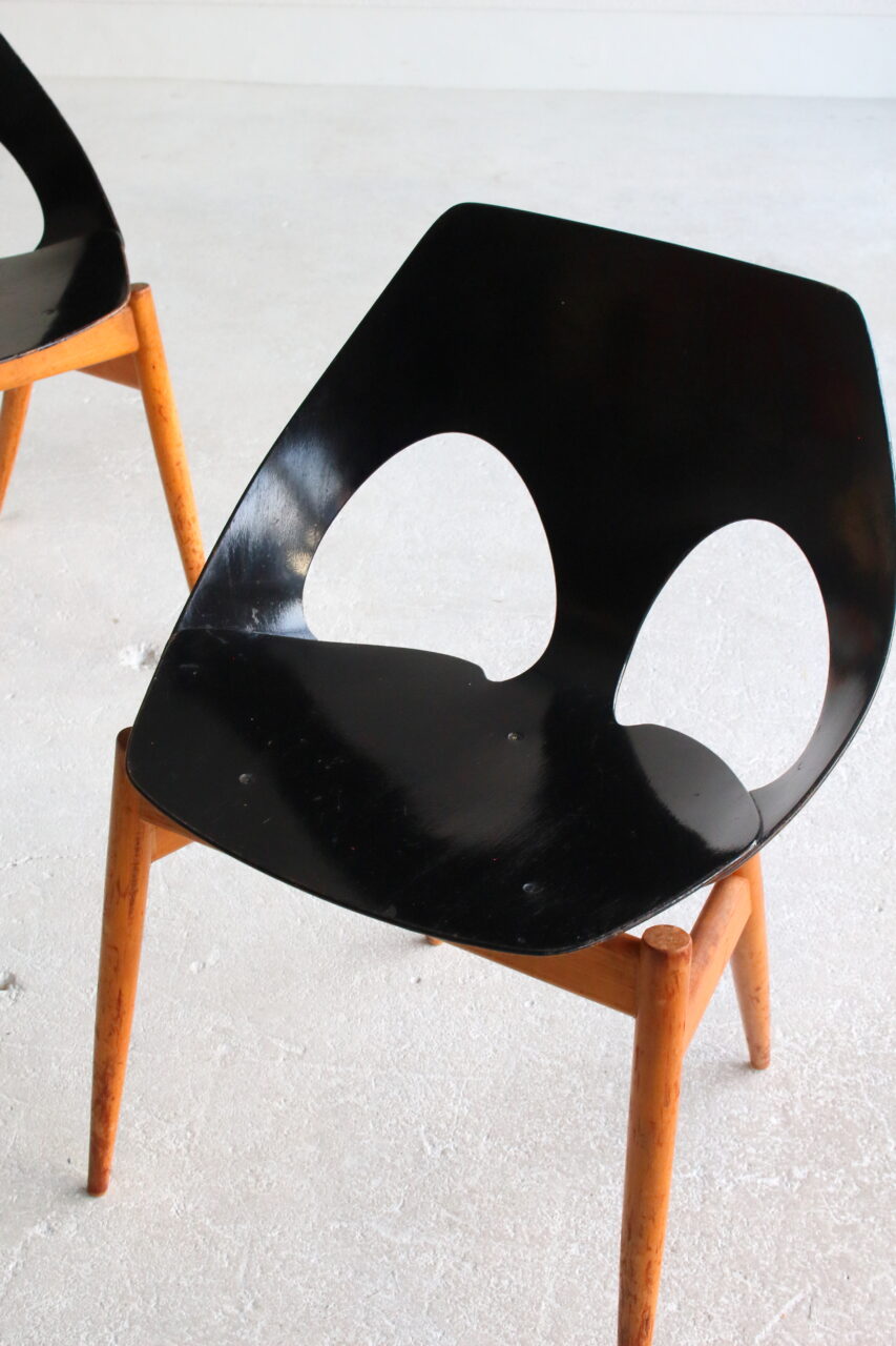 CARL JACOBS / JASON CHAIR