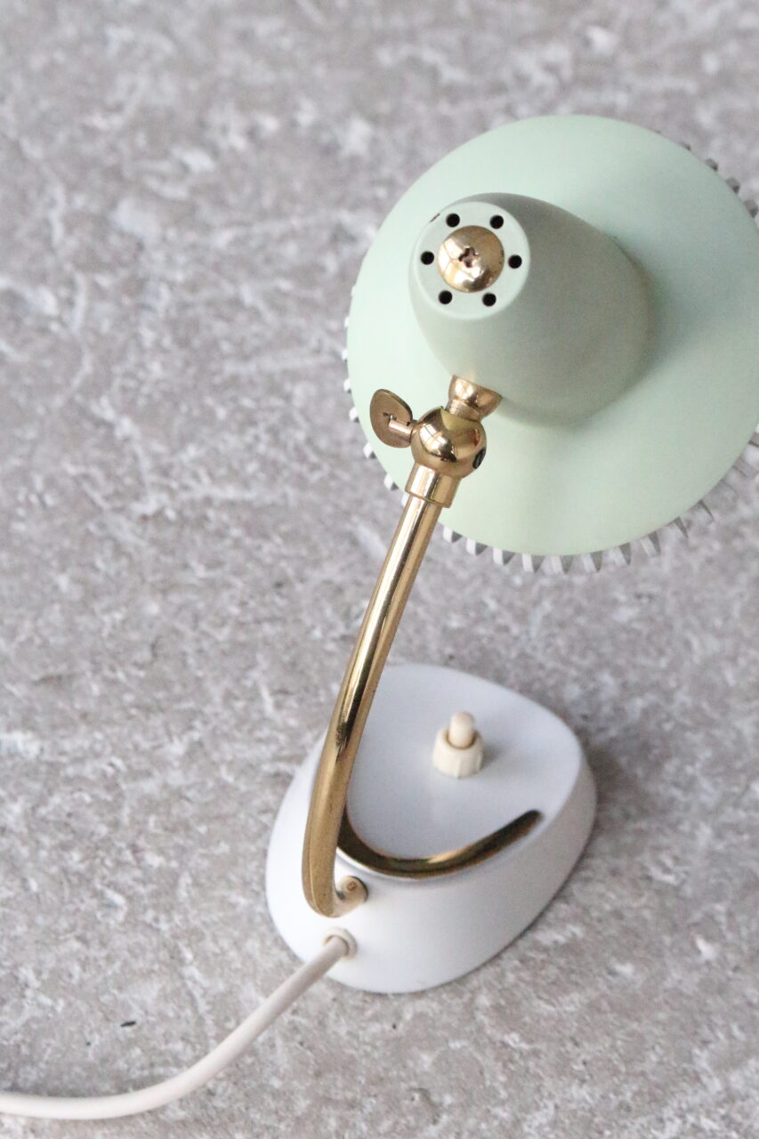 VINTAGE SMALL DESK LAMP