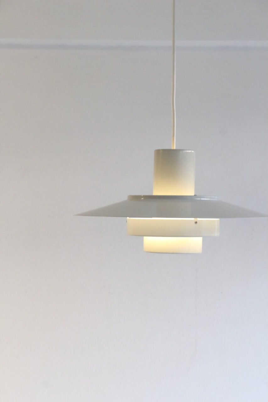 ANDREAS HANSEN / ‘FALCON’ PENDANT LAMP