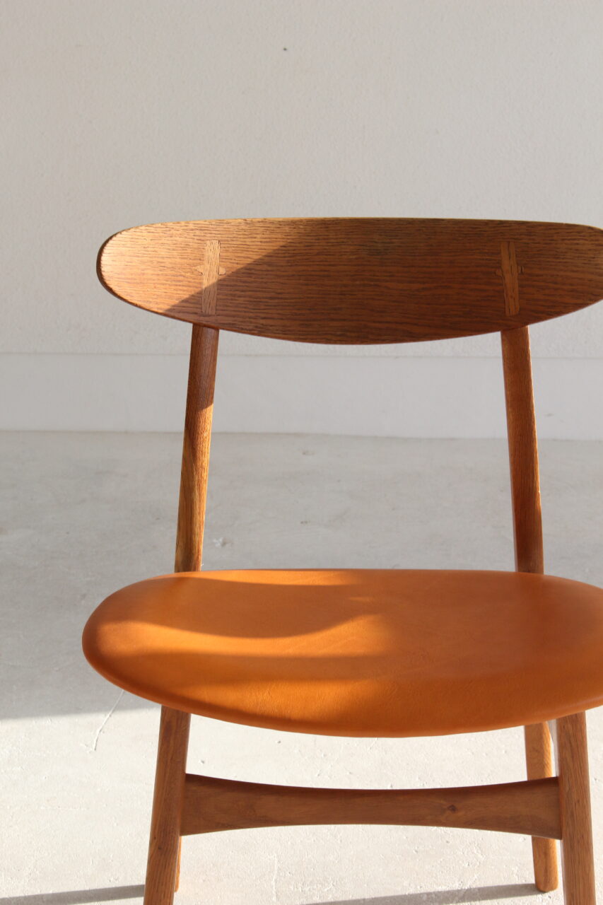 HANS J. WEGNER / CH30 DINING CHAIR