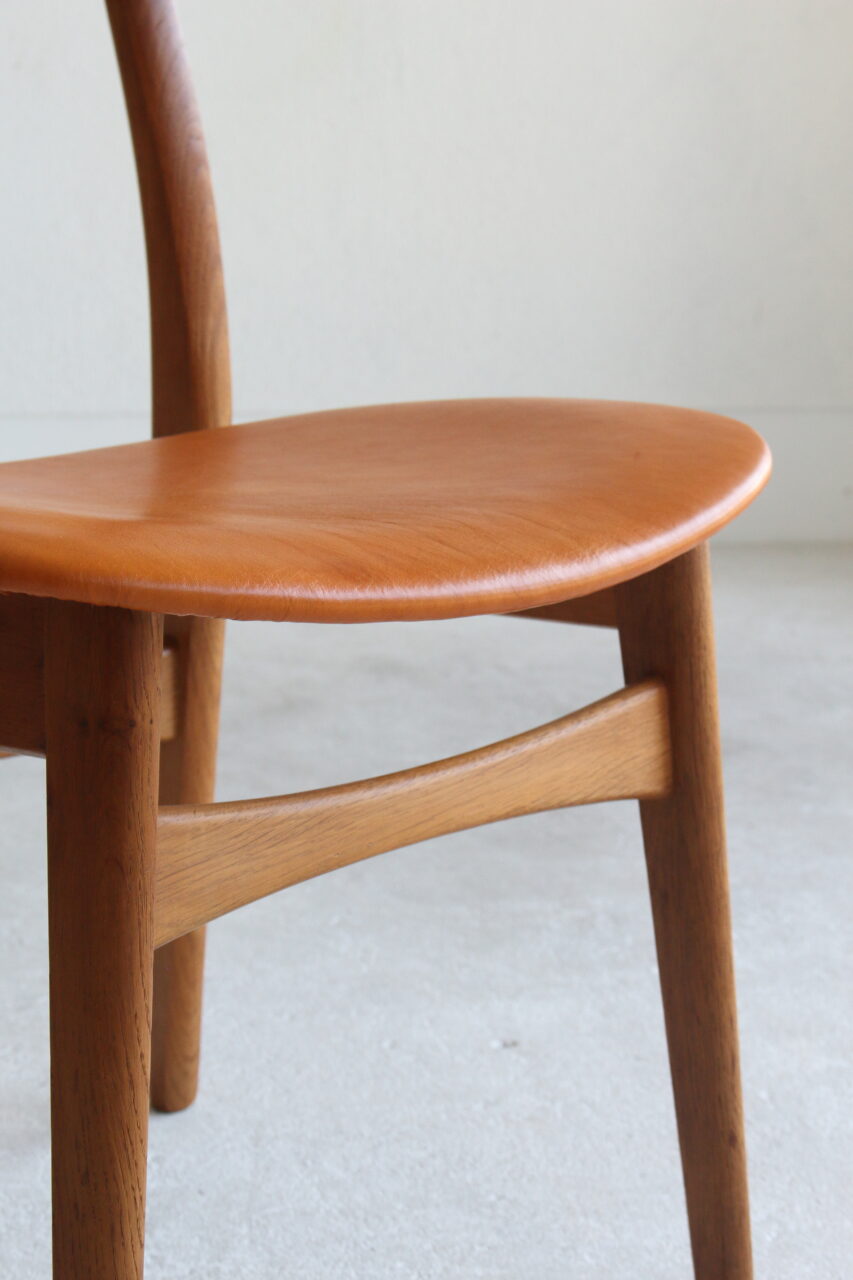 HANS J. WEGNER / CH30 DINING CHAIR