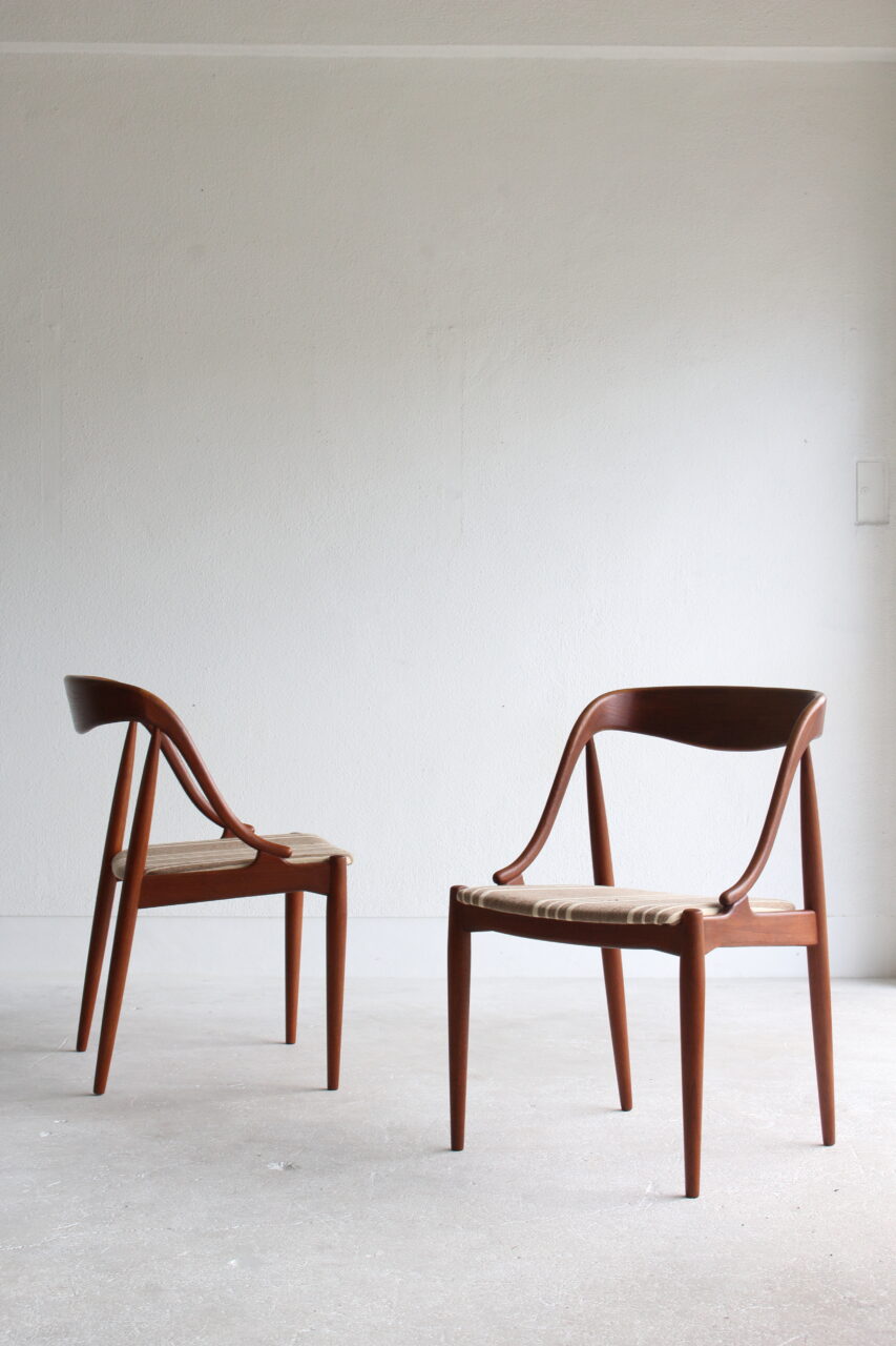 JOHANNES ANDERSEN / DINING CHAIR