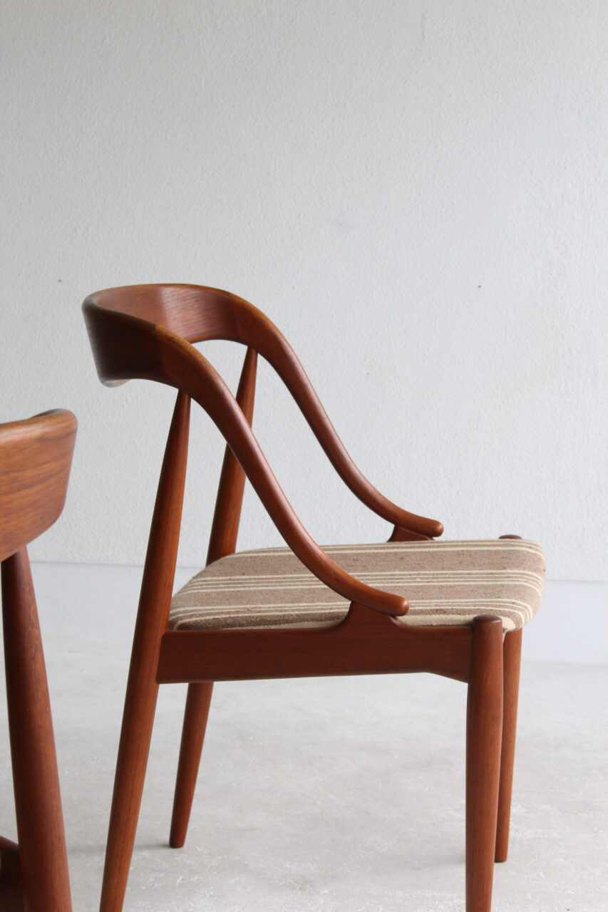 JOHANNES ANDERSEN / DINING CHAIR