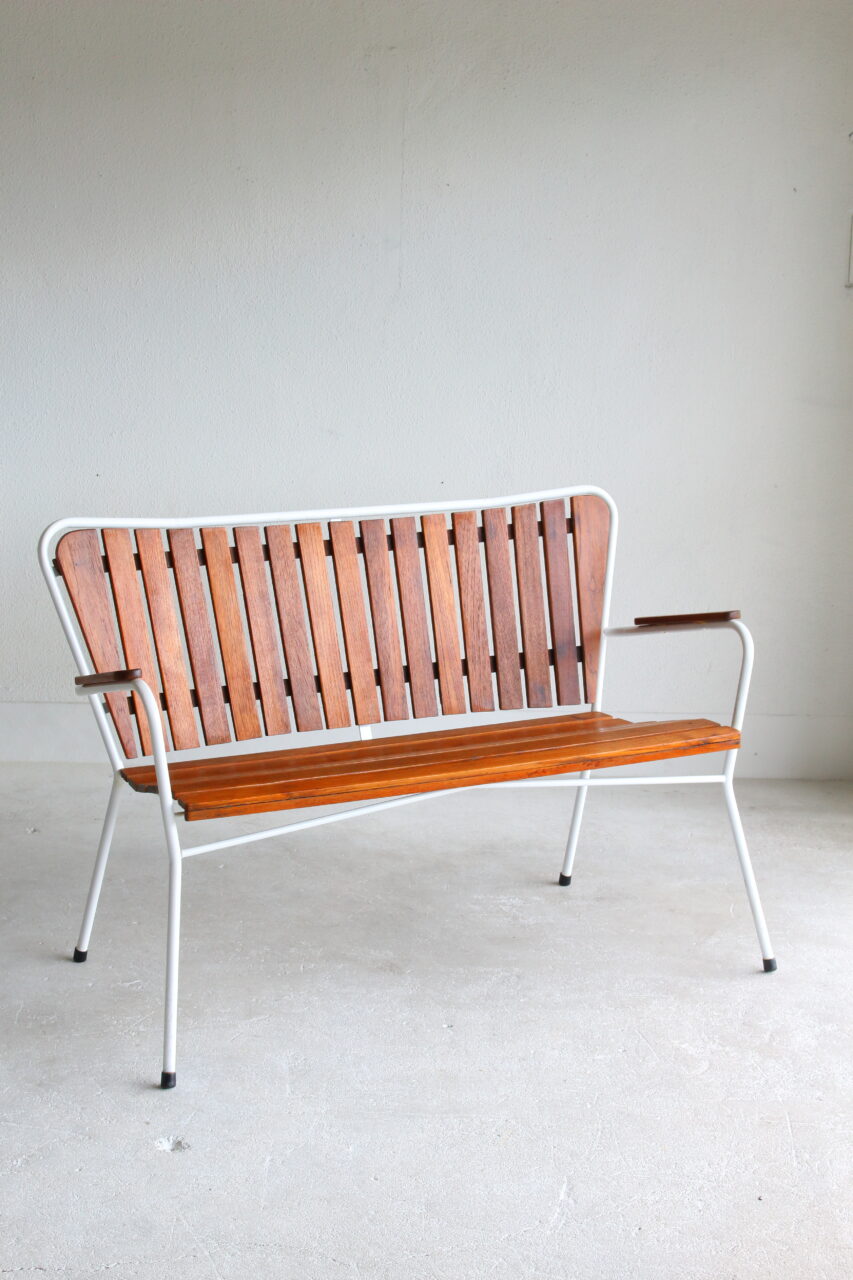VINTAGE  DANISH BENCH