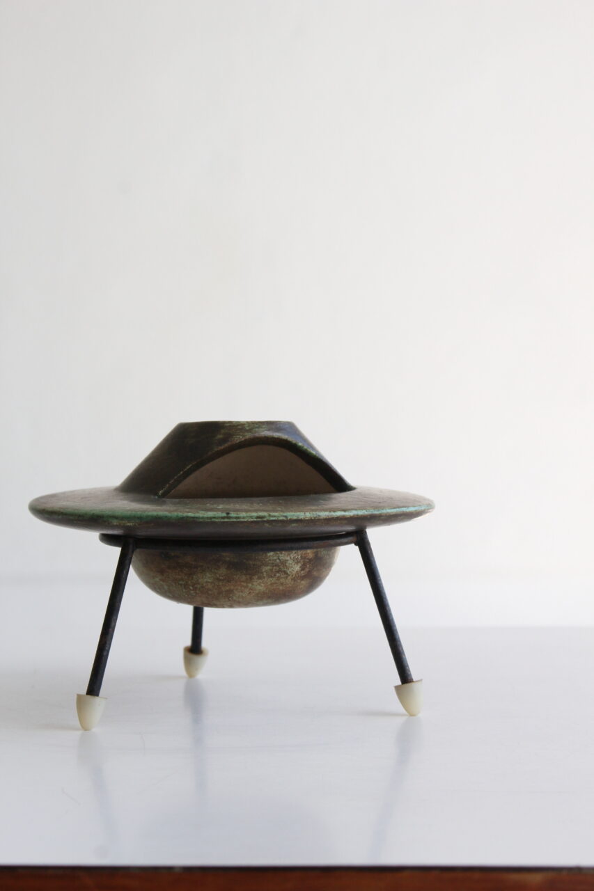JACQUES & MICHELLE SERRE / CERAMIC ASHTRAY